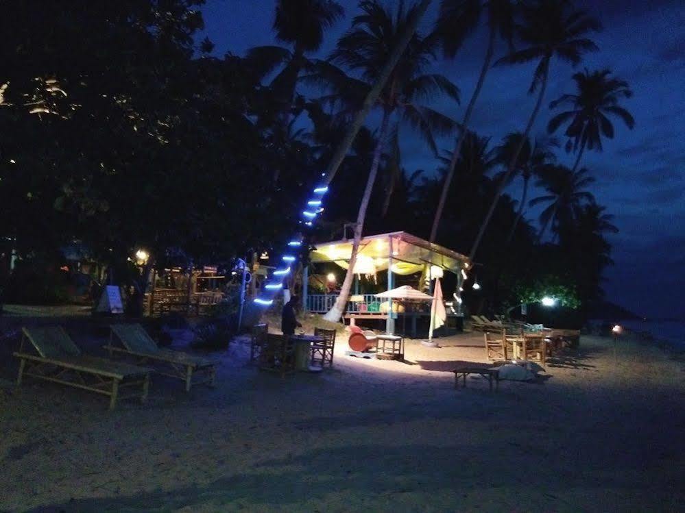 I Talay Beach Bar & Cottage Taling Ngam Exterior photo