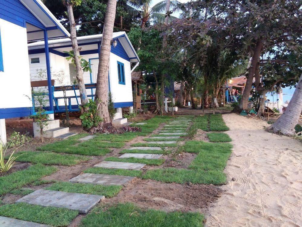 I Talay Beach Bar & Cottage Taling Ngam Exterior photo