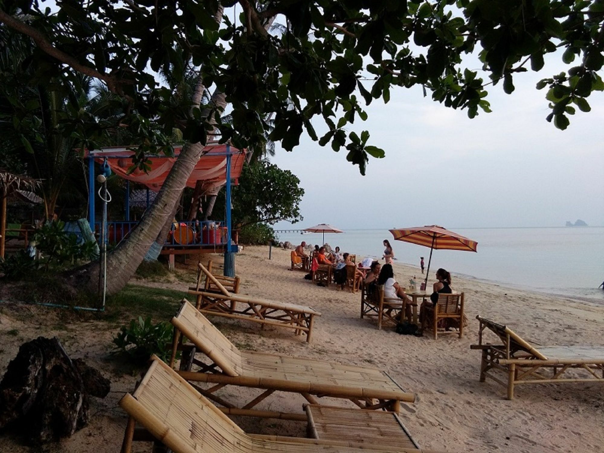 I Talay Beach Bar & Cottage Taling Ngam Exterior photo